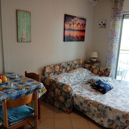 Ferienwohnung La Magia Del Mare Lignano Sabbiadoro Exterior foto