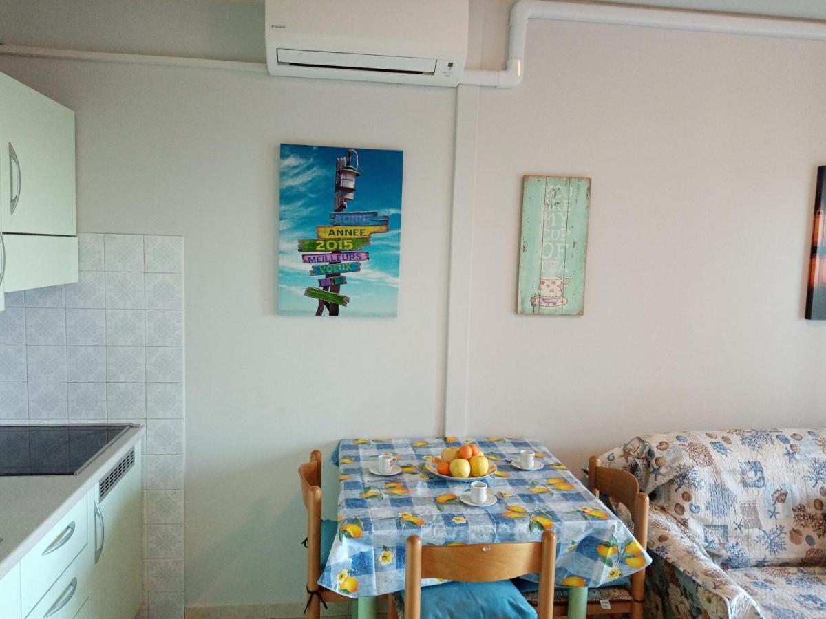 Ferienwohnung La Magia Del Mare Lignano Sabbiadoro Exterior foto