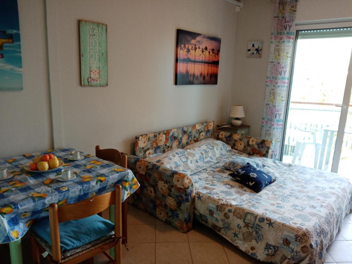 Ferienwohnung La Magia Del Mare Lignano Sabbiadoro Exterior foto