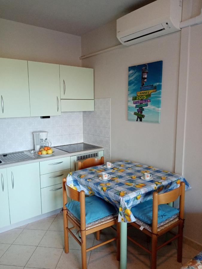 Ferienwohnung La Magia Del Mare Lignano Sabbiadoro Exterior foto