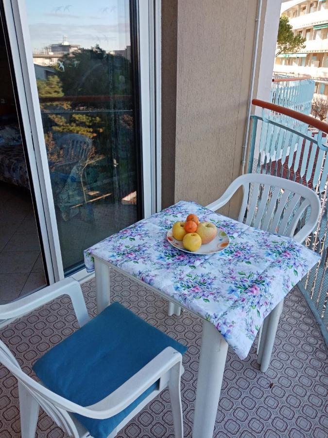 Ferienwohnung La Magia Del Mare Lignano Sabbiadoro Exterior foto
